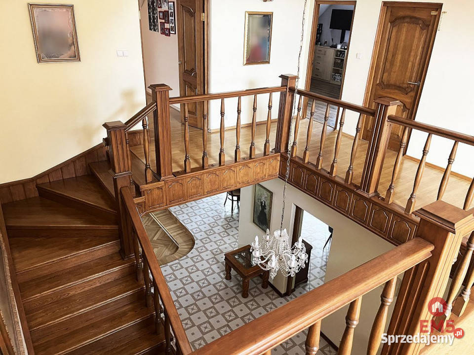 Dom wolnostojący PorosłyKolonia 376m2 Porosły-Kolonia