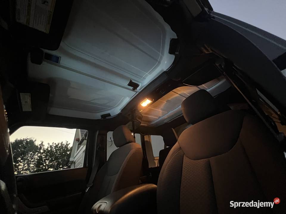 Jeep Wrangler JK Rhino Grey 36 V6 Automat Durlasy