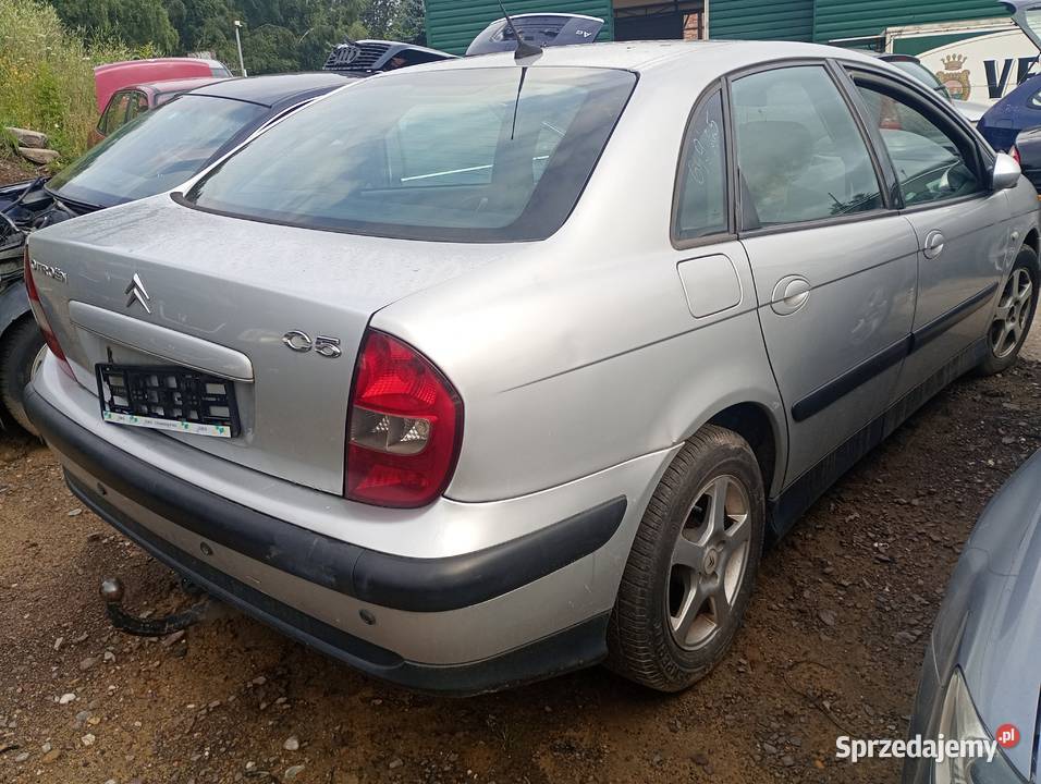 Citroen C5 20d EZRC lampa przednia części Wałbrzych sprzedam