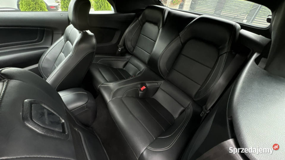Ford Mustang 50v8 GTPremium 450 radar navi skóry Rok produkcji 2019