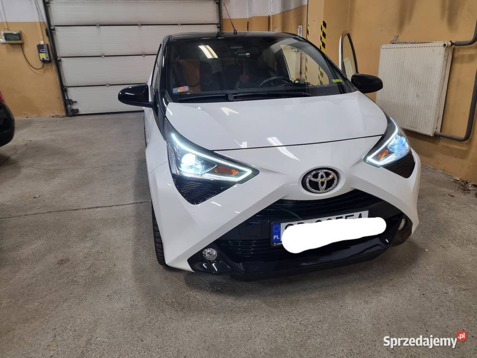Toyota aygo selection piano black DAB 999cm3 Bystra