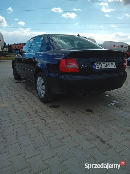 Audi A4 b5 16 zadbany zero rdzy 4/5