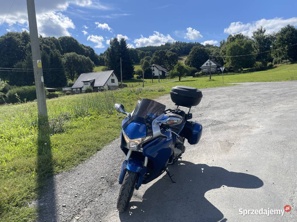 Honda VFR1200F 2010 dużym serwisie motocyklisty Dąbrowa Górnicza