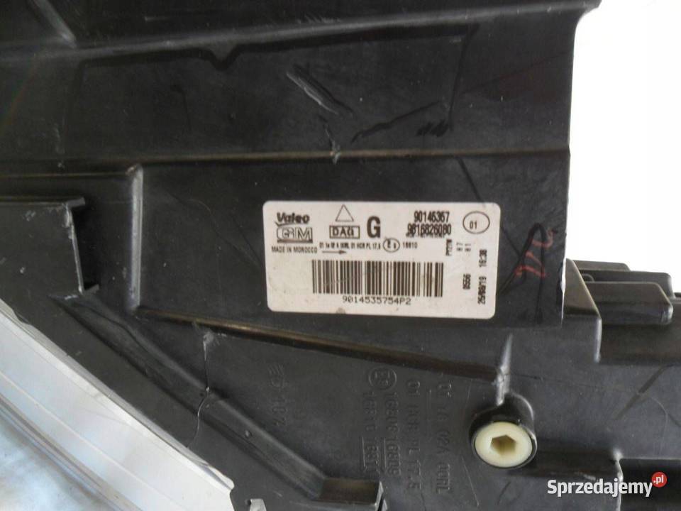 Reflektor Przód strona prawa Opel Combo E Nowy Tomyśl