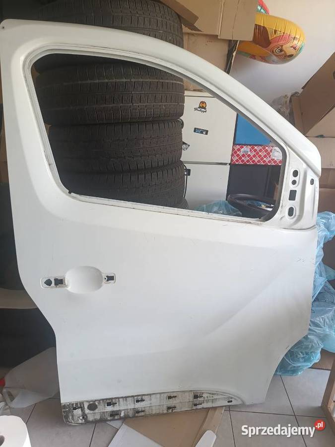 DRZWI PRAWE PRZEDNIE RENAULT TRAFIC III 2014R pomorskie Banino