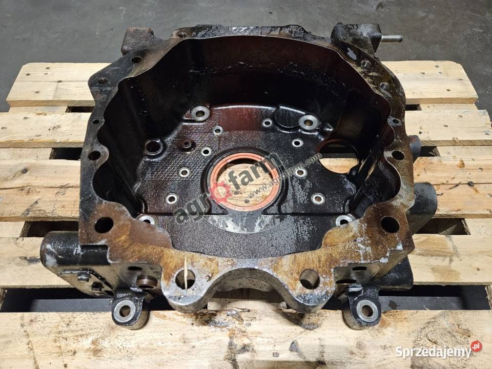 Obudowa sprzęgła Claas Arion 500 600 Byków