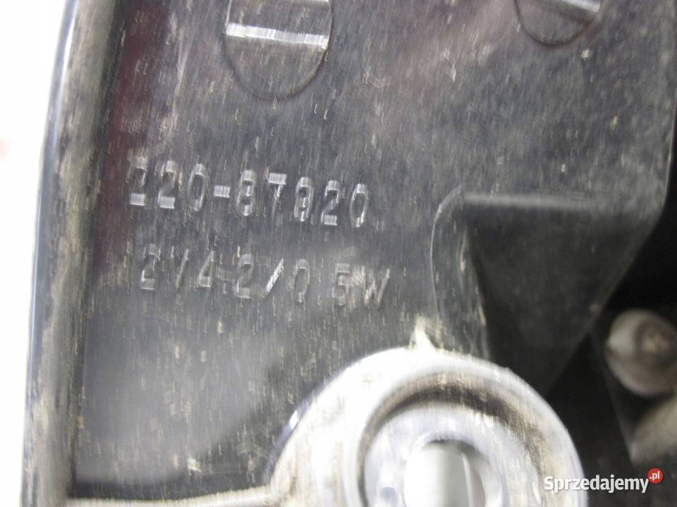 OUTLANDER LIFT II 11r lampa lewa tył 22087813 Kielce