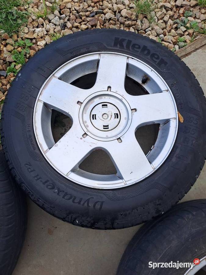 Felgi vw 5x100 r15 golf 4 leon octavia a3 Skomielna Czarna