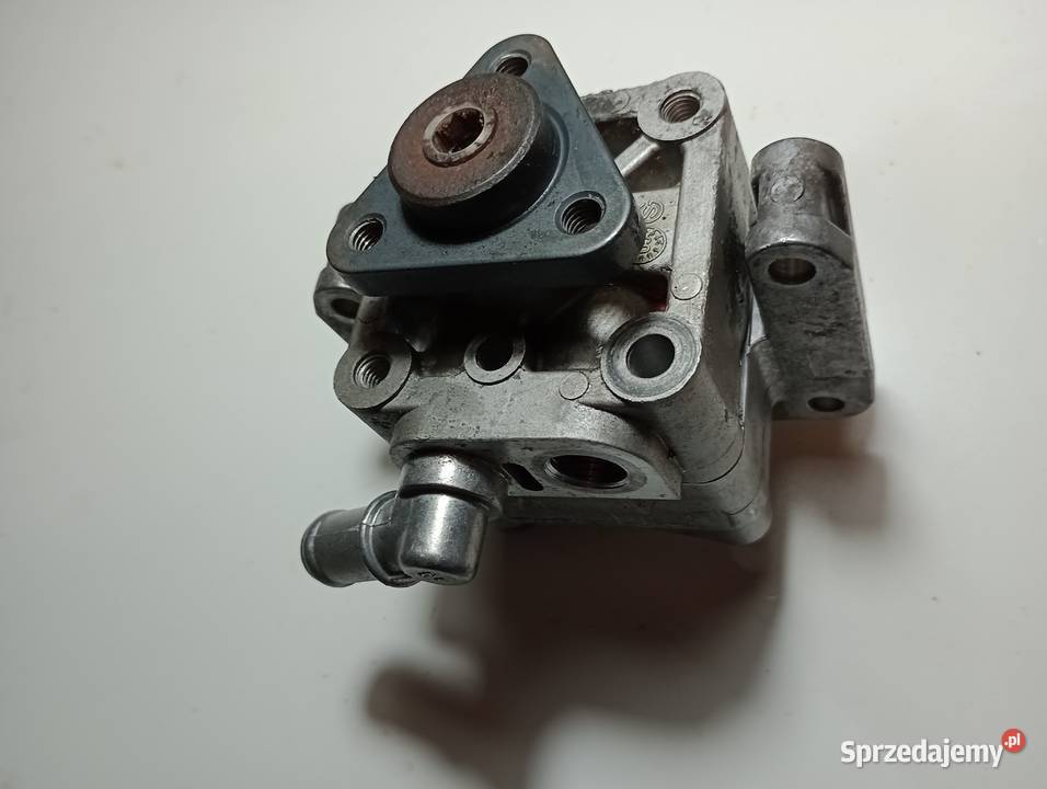 Pompa wspomagania Bmw 116118