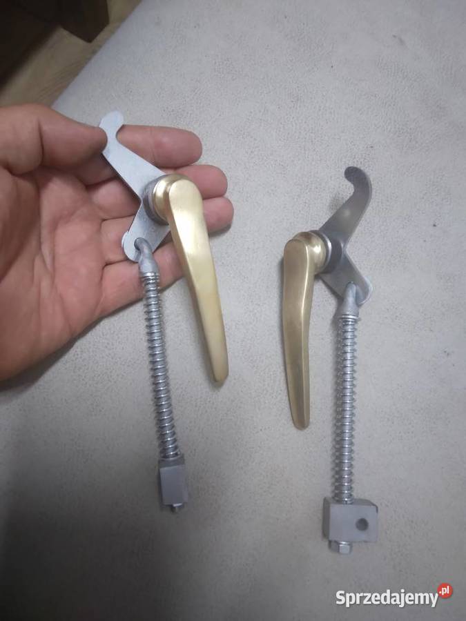 Klamki kpl ursus C325 Gwizdów sprzedam