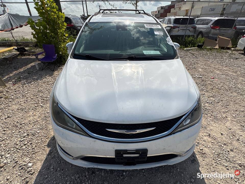 Chrysler Pacifica sprzedam