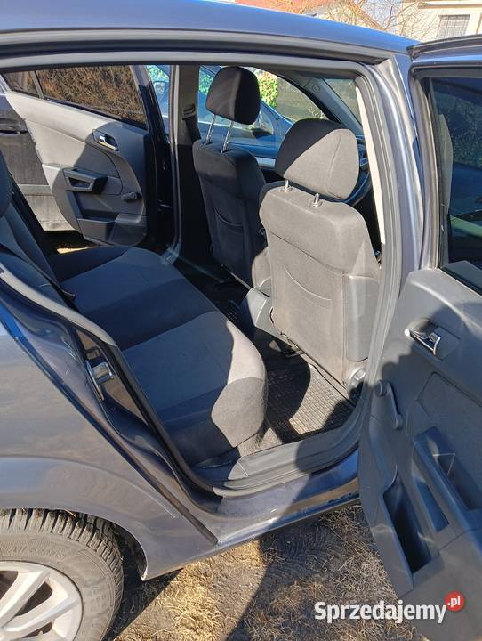 Opel Astra H 16 benzyna Cierpice