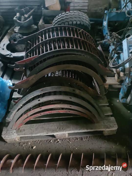 Klepiska case Axial Leszno sprzedam