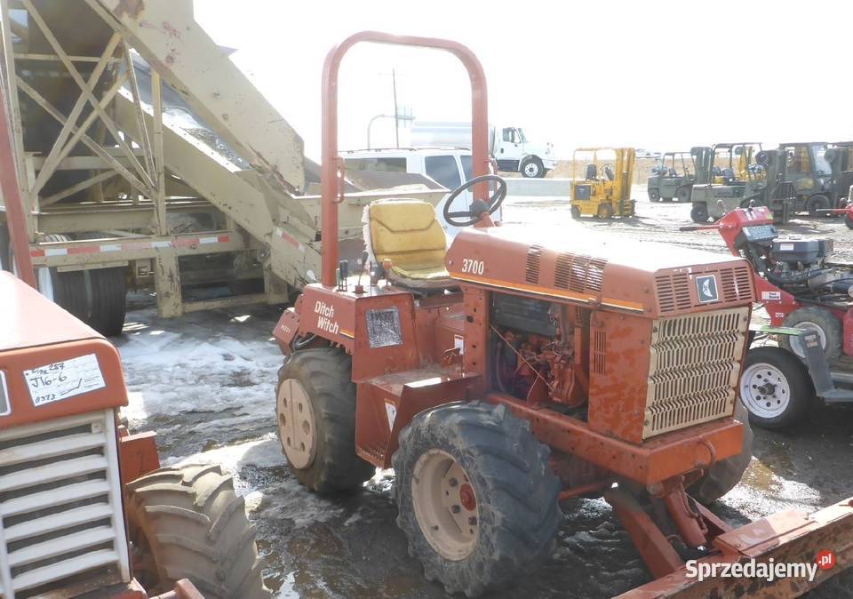 Koparka łańcuchowa Ditch Witch RT3700 Pozostałe Białystok