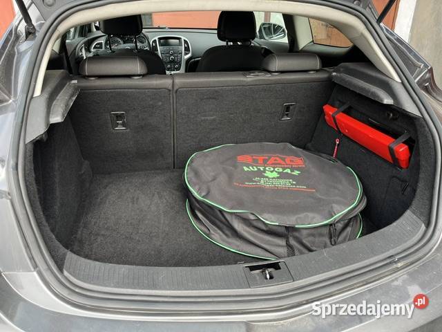 Opel Astra GTC IVJ 14 T 140 Krajowy Drugi gniazdo USB śląskie Mysłowice