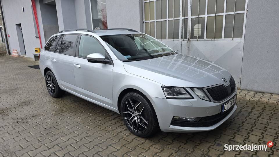 Skoda Octavia 16 TDI Ambition DSG 32400 PLN Nowy Świętów