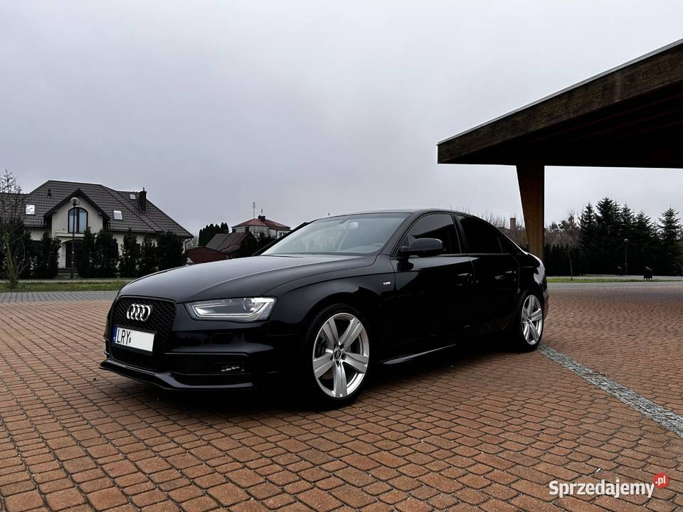 Audi A4 B8 20TDI Polift Sline zadbany i Warszawa
