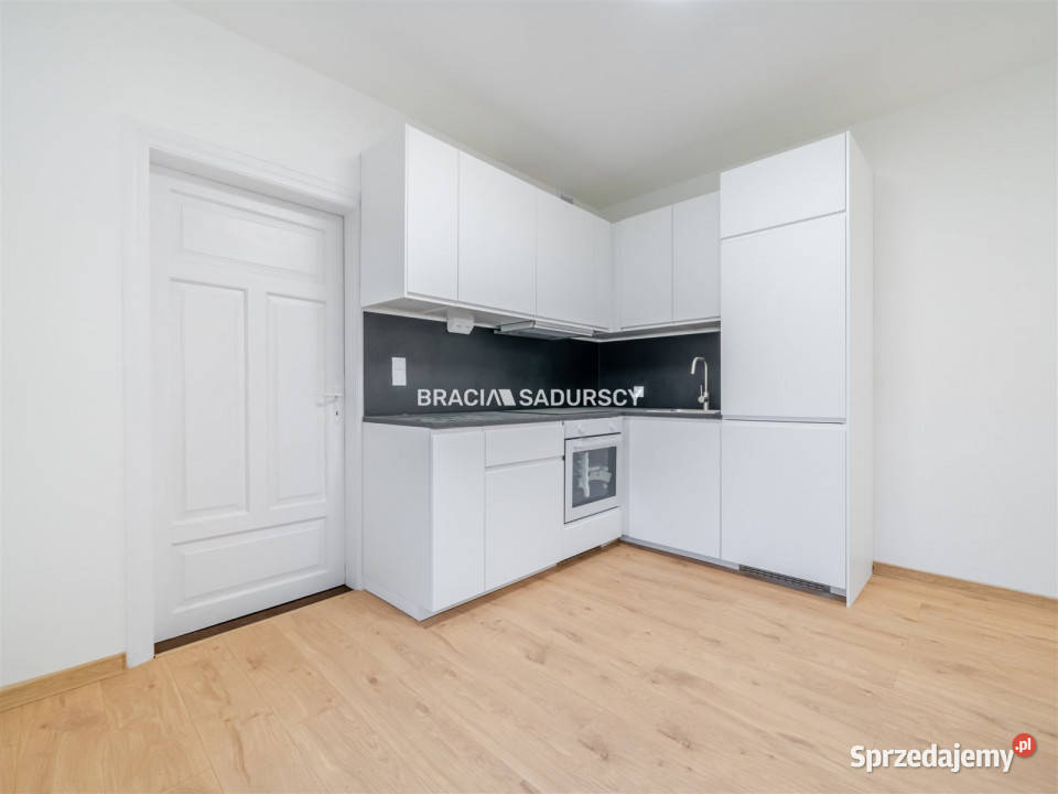 Sprzedaż mieszkania Skawina 50m2 3 pokoje cegła