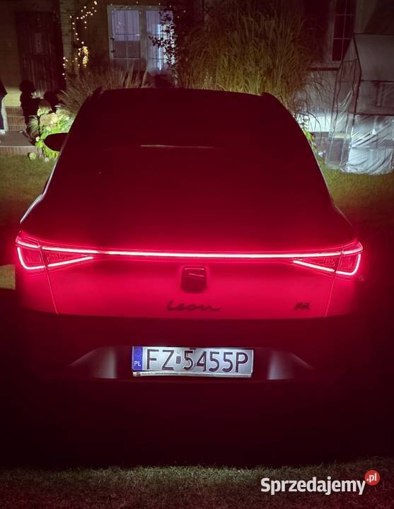 Seat leon 2021 wersja FR czarny środek lubuskie Witnica