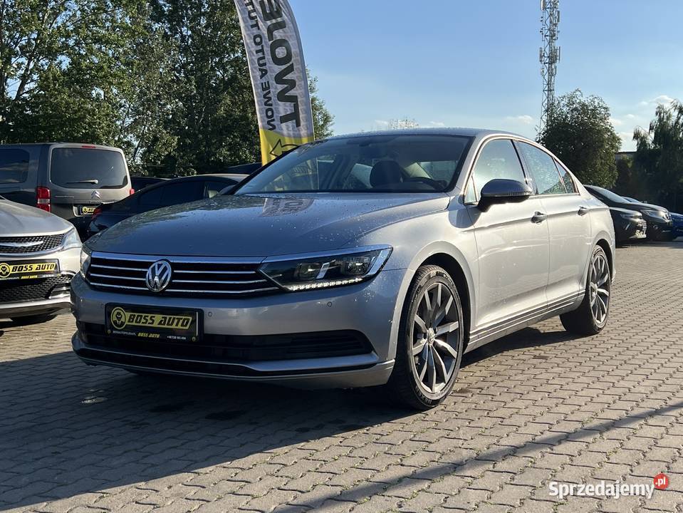 Volkswagen Passat 2017 wspomaganie kierownicy Warszawa