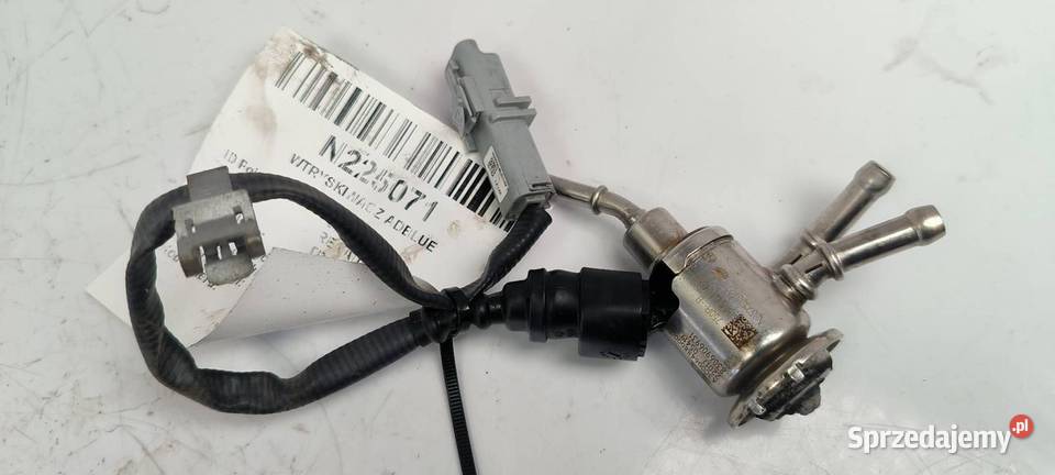 WTRYSKIWACZ ADBLUE RENAULT TRAFIC III Lipno