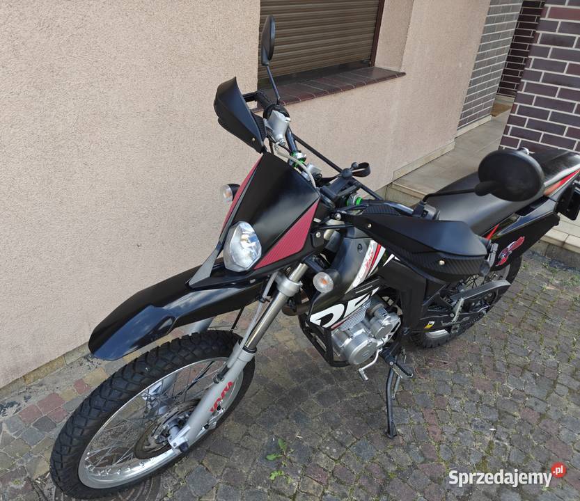 Derbi Senda 2015 125 4T Przebieg 8160 Prawie że Sosnowiec