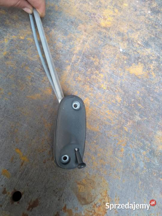 Antena samochodowa skladana