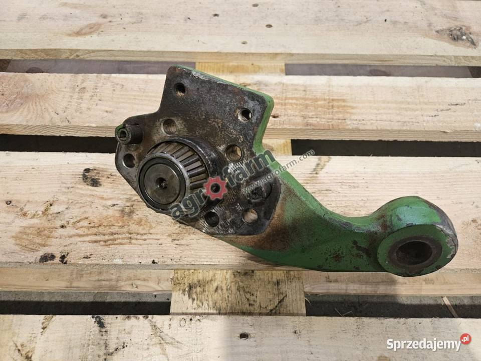 Uchwyt sworznia LH John Deere 4650 4850 Byków sprzedam