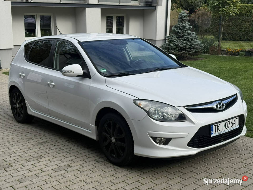 Hyundai i30 14 Benzyna Serwisowany Gwarancja Piekoszów