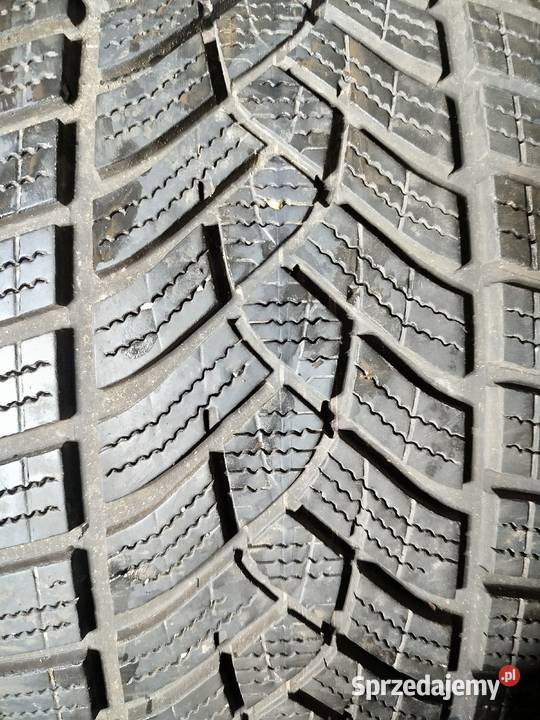 A338 Opony uzywane zimowe 2454518 Goodyear Bąków sprzedam