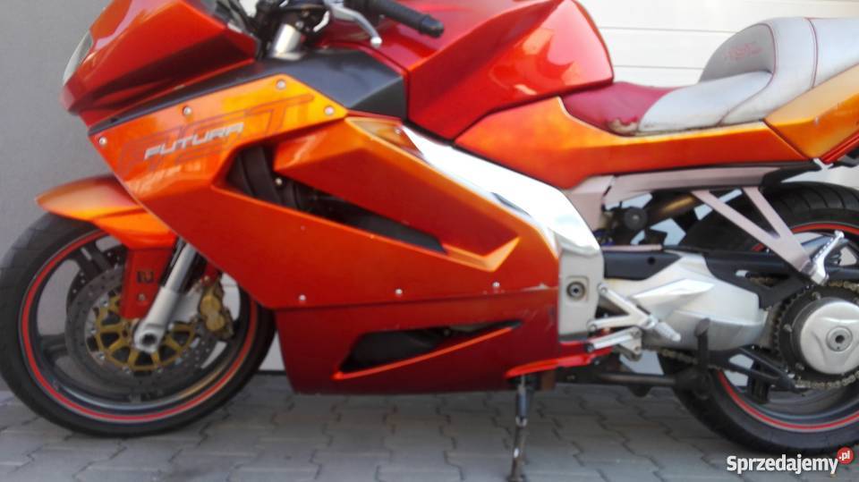 Aprilia FUTURA 1000 RST Motoryzacja wielkopolskie Plewiska