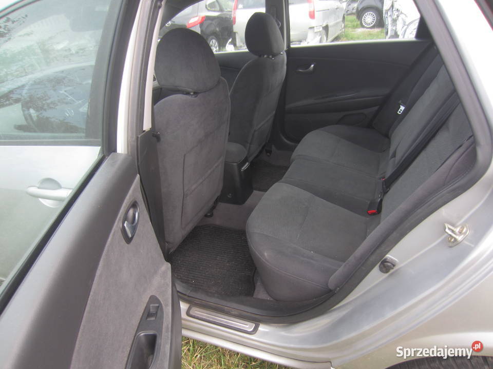 NISSAN PRIMERA p12 USZCZEKI DRZWI PRZOD I TYŁ Ostrów Wielkopolski