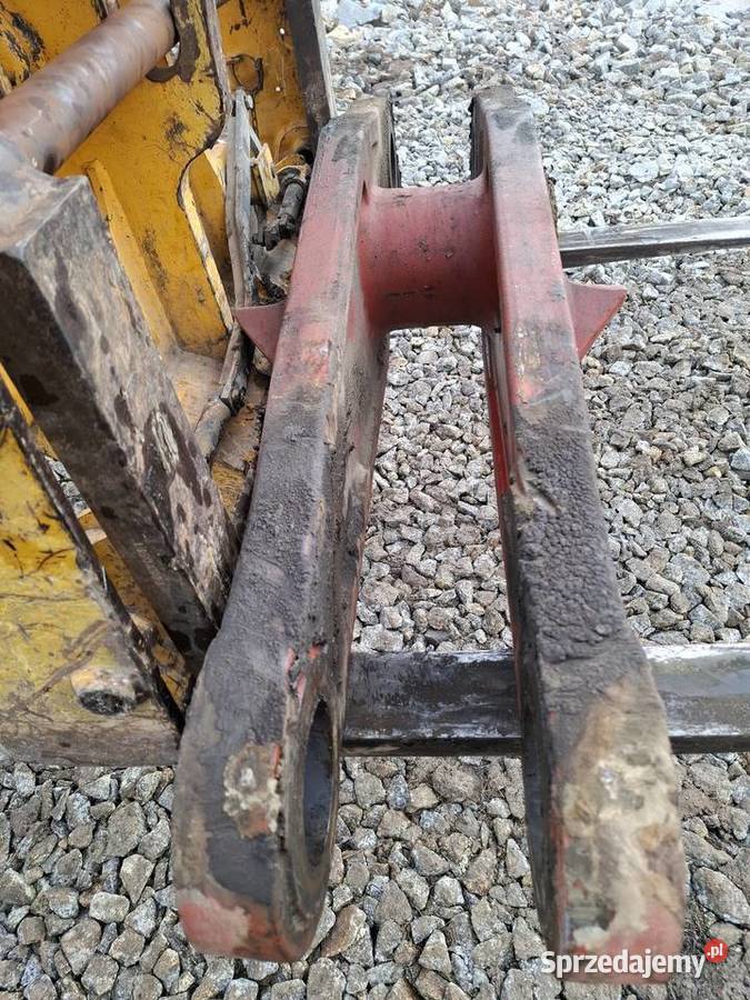 Ładowarka Volvo L 220 DEF cięgno prętowekość Targoszyn