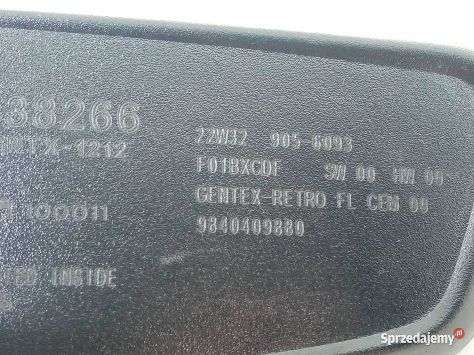 LUSTERKO WEWNĘTRZNE 9840409880 Peugeot 208 II osobowe