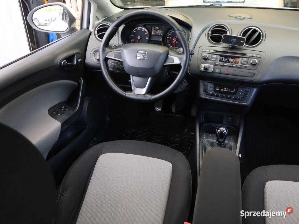 Seat Ibiza 12 TSI biały śląskie Katowice
