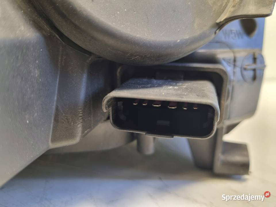 LAMPA LEWA Renault Megane III 0812r PRZEDNIA lubelskie Rudka