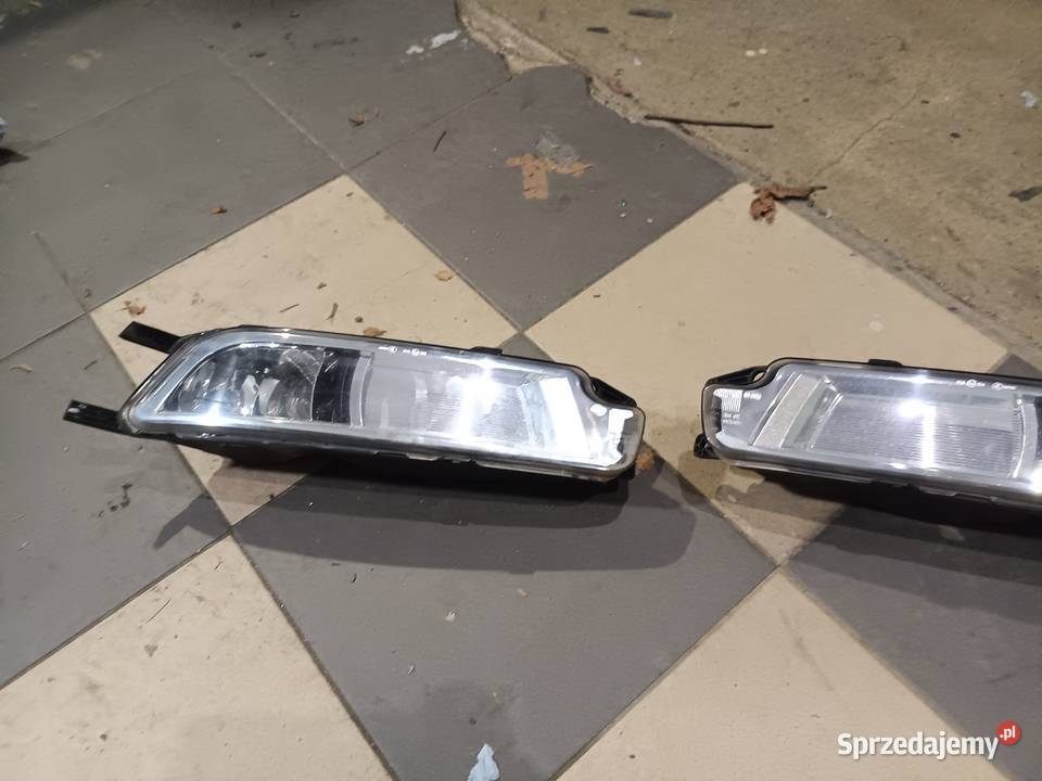 Volkswagen passat b8 halogen prawy lewy podkarpackie
