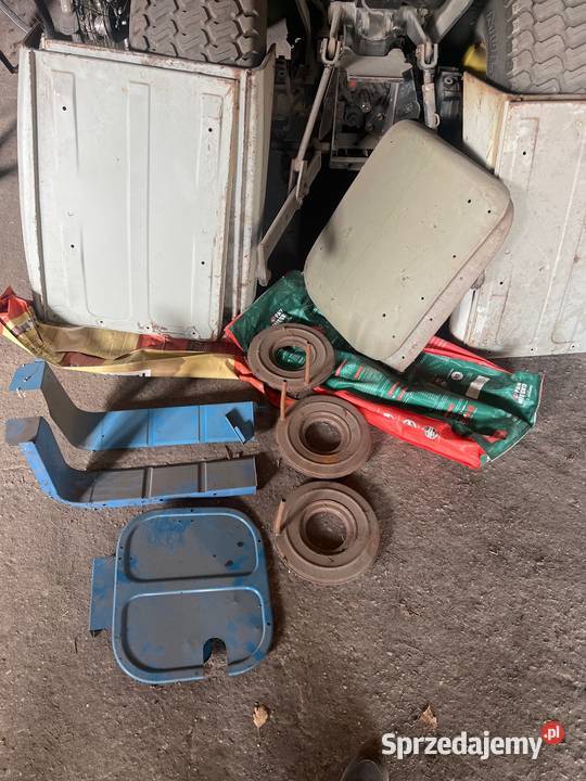 Blachy Liaz kabiny Części montażowe Kutno sprzedam