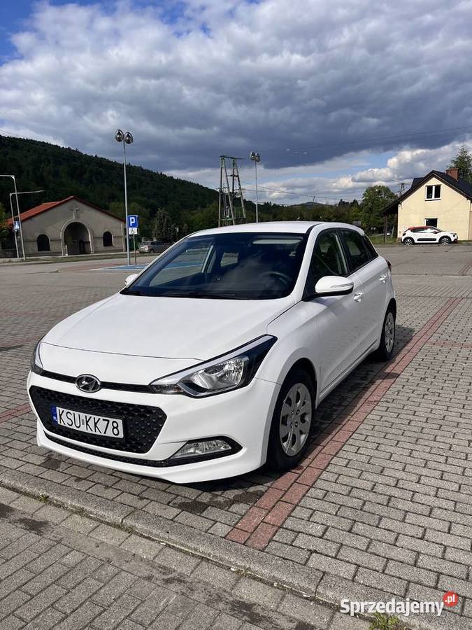 Hyundai i20 11 CRDi z niskim przebiegiem Rok produkcji 2015 Zawoja