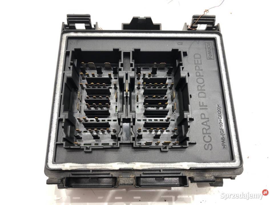 SKRZYNKA BEZPIECZNIKÓW FORD FOCUS IV osobowe Skrzynki bezpieczników