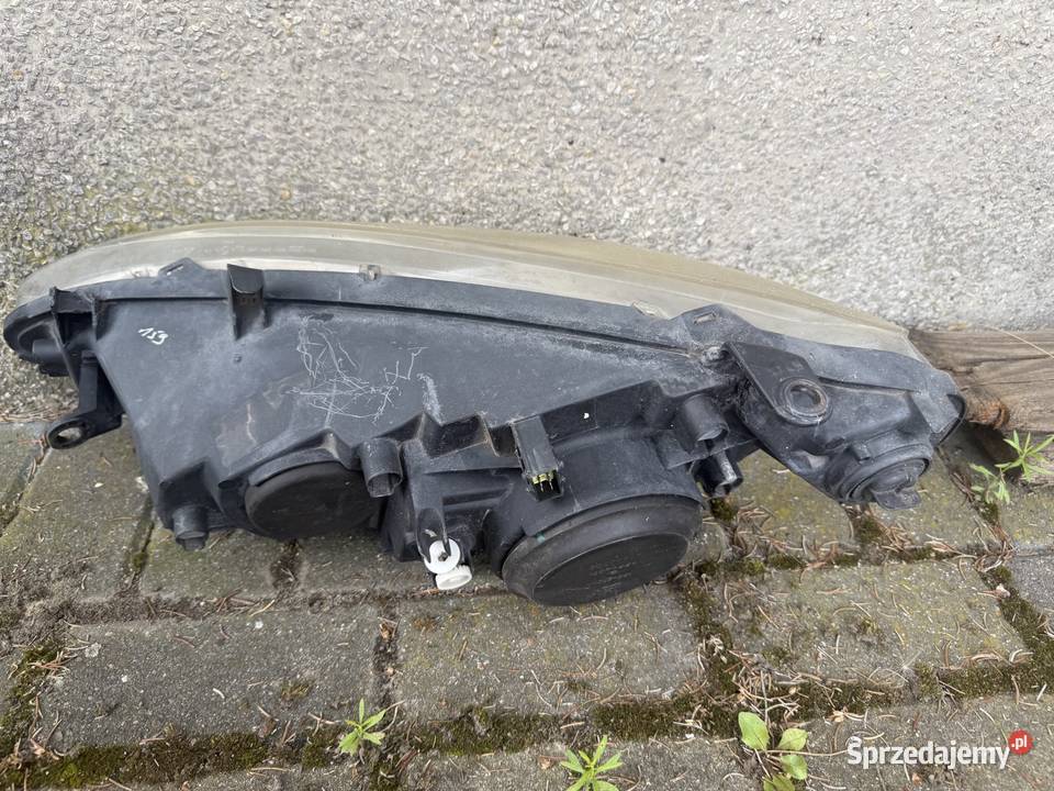 Lampa przód lewa Peugeot 307 Lampy przednie Ostrów Wielkopolski sprzedam