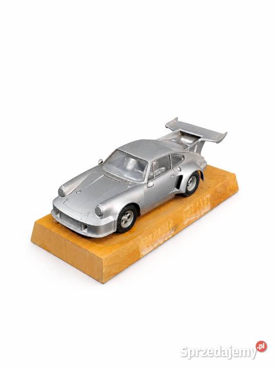 Stara metalowa statuetka puchar Porsche Carrera łódzkie Poddębice