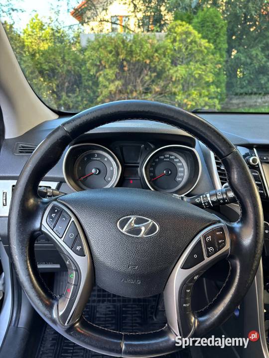 Hyundai i30 16 crdi 110 i30