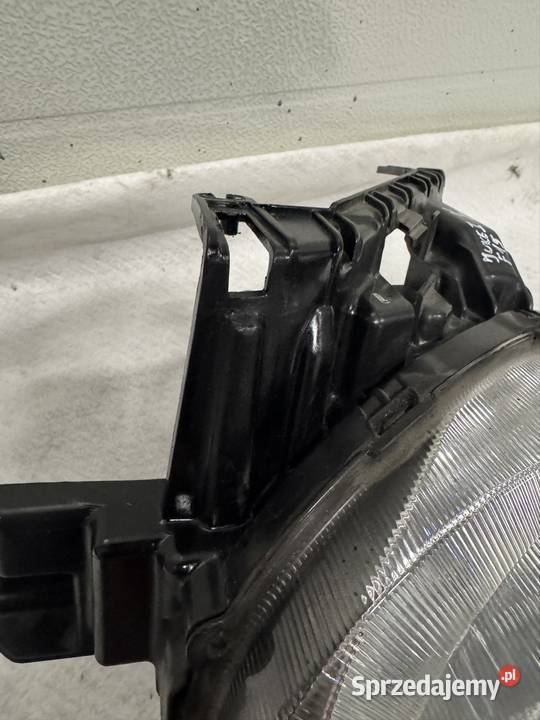 Lampa lewy przód Nissan Juke I F15 1014 Jasienica