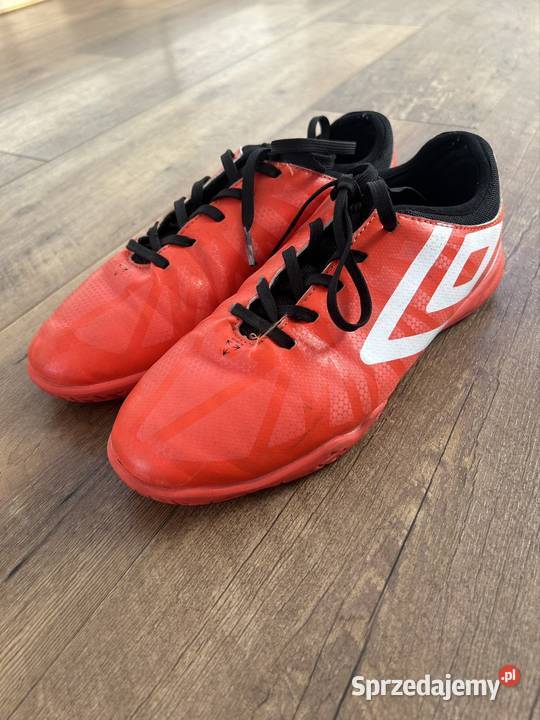 Buty halówki Umbro 385 buty do piłki nożnej Wyszków