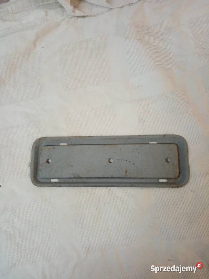 VW Garbus metalowa zaslepka radia 5867