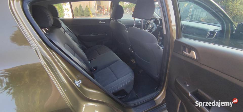 Kia Sportage 16 GDI 2018 83 Salon Unikat Kolor Lutomiersk sprzedam