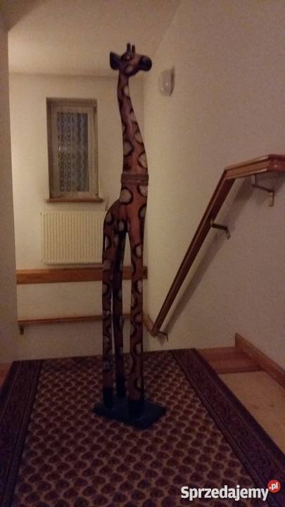 żyrafa figurka z drewna Płock