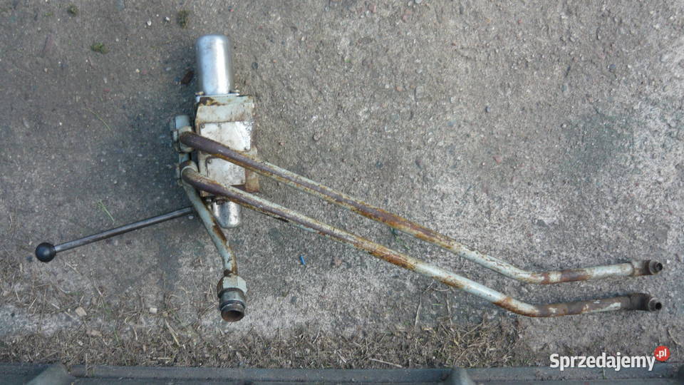 Rozdzielacz hydrauliczny Ursus na błotnik Sokółka