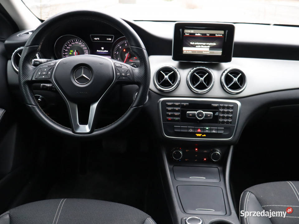 Mercedes GLA GLA 200 Piaseczno sprzedam